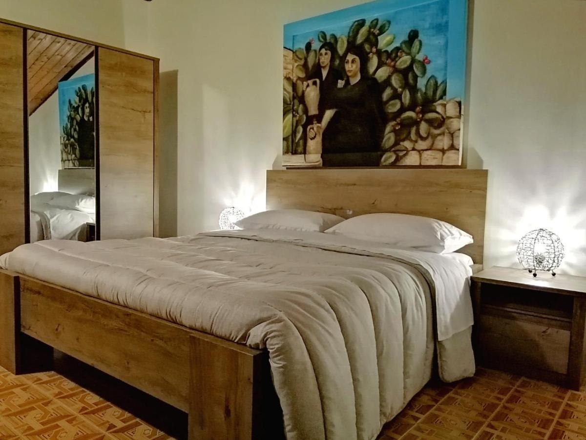Mary Home Sicily Ragusa Bagian luar foto