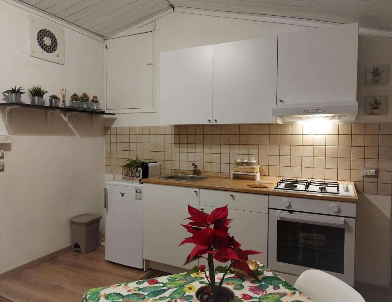 Mary Home Sicily Ragusa Bagian luar foto